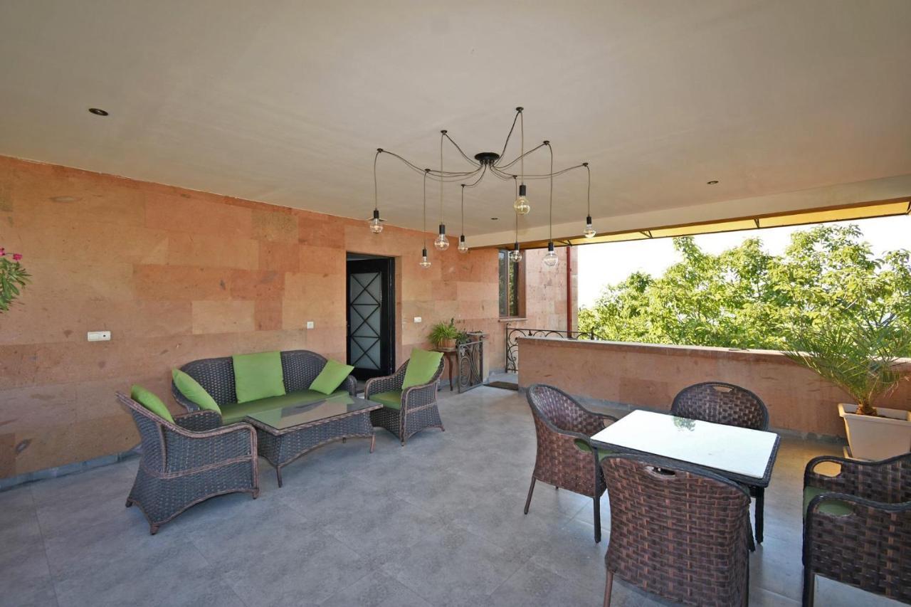 Villa In Nork Yerevan Exterior photo