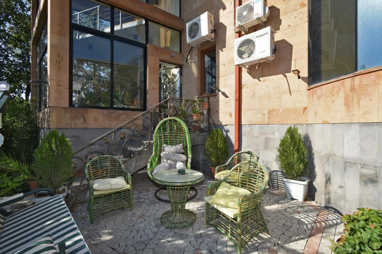 Villa In Nork Yerevan Exterior photo