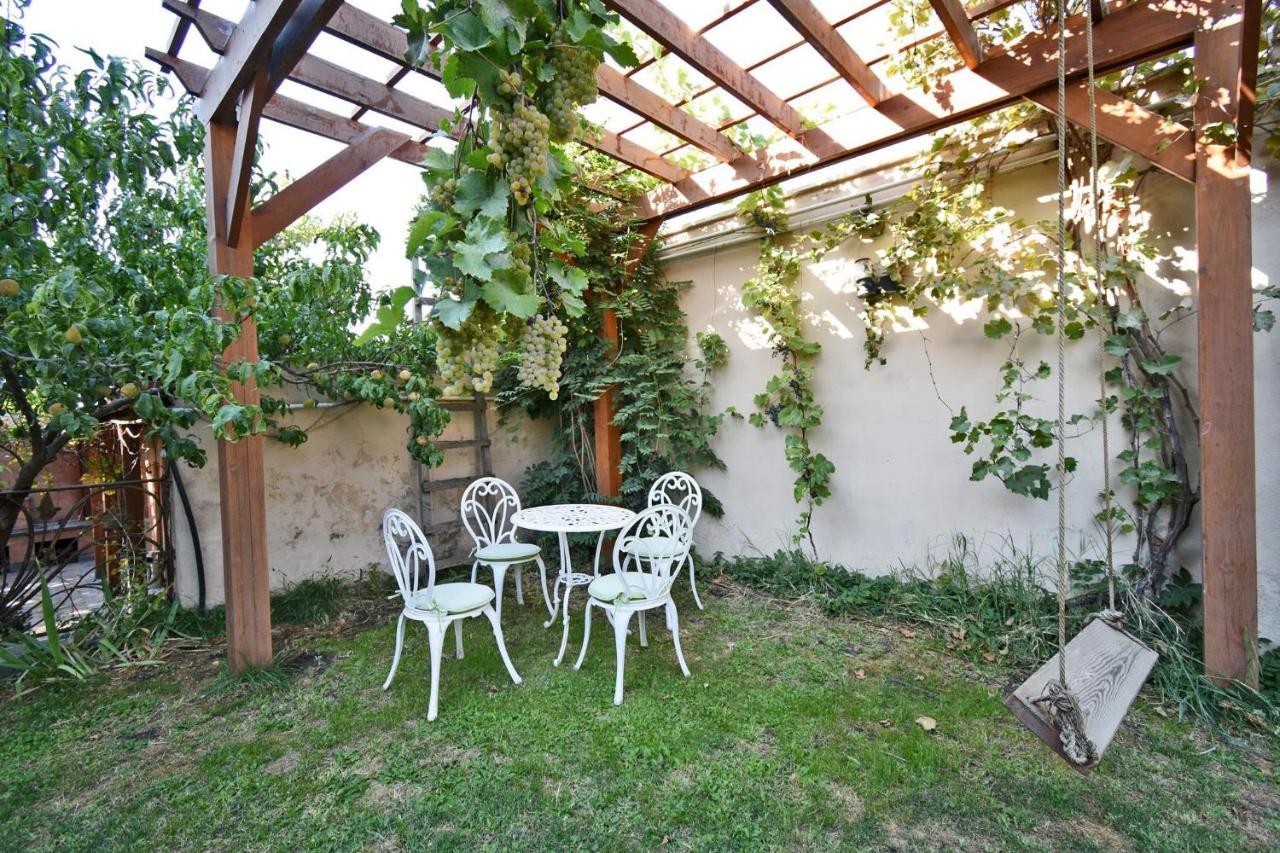 Villa In Nork Yerevan Exterior photo