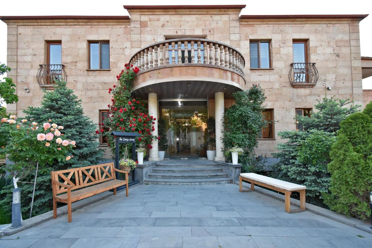 Villa In Nork Yerevan Exterior photo
