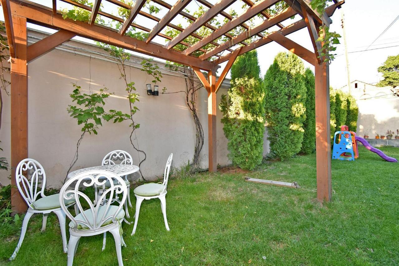 Villa In Nork Yerevan Exterior photo